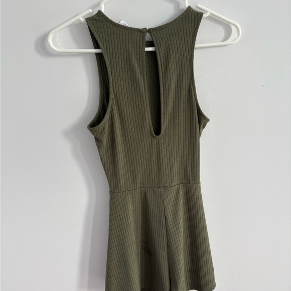 Olive Green Ribbed Cutout Romper - Picture 3 of 4